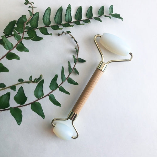 Heartfelt Glow Bamboo Facial Roller – Self-Care Gift Set - Amour Beauty