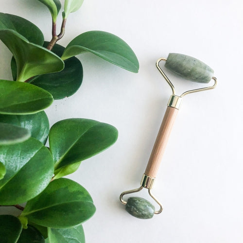 Heartfelt Glow Bamboo Facial Roller – Self-Care Gift Set - Amour Beauty