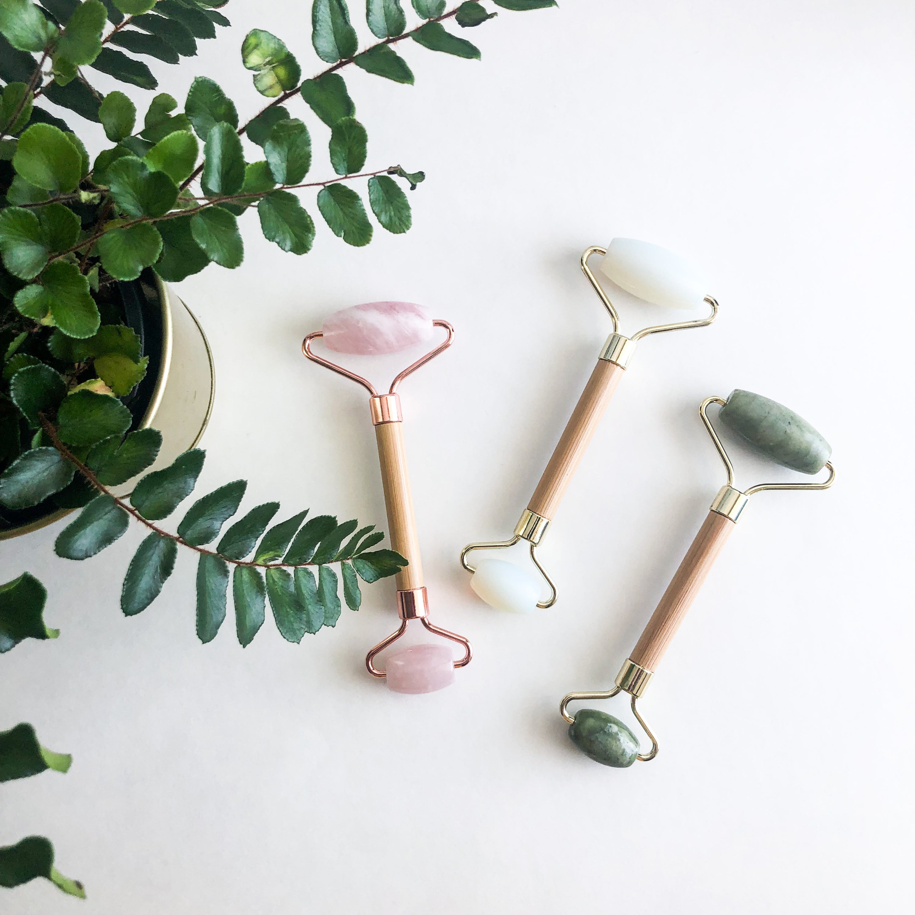 Heartfelt Glow Bamboo Facial Roller – Self-Care Gift Set - Amour Beauty